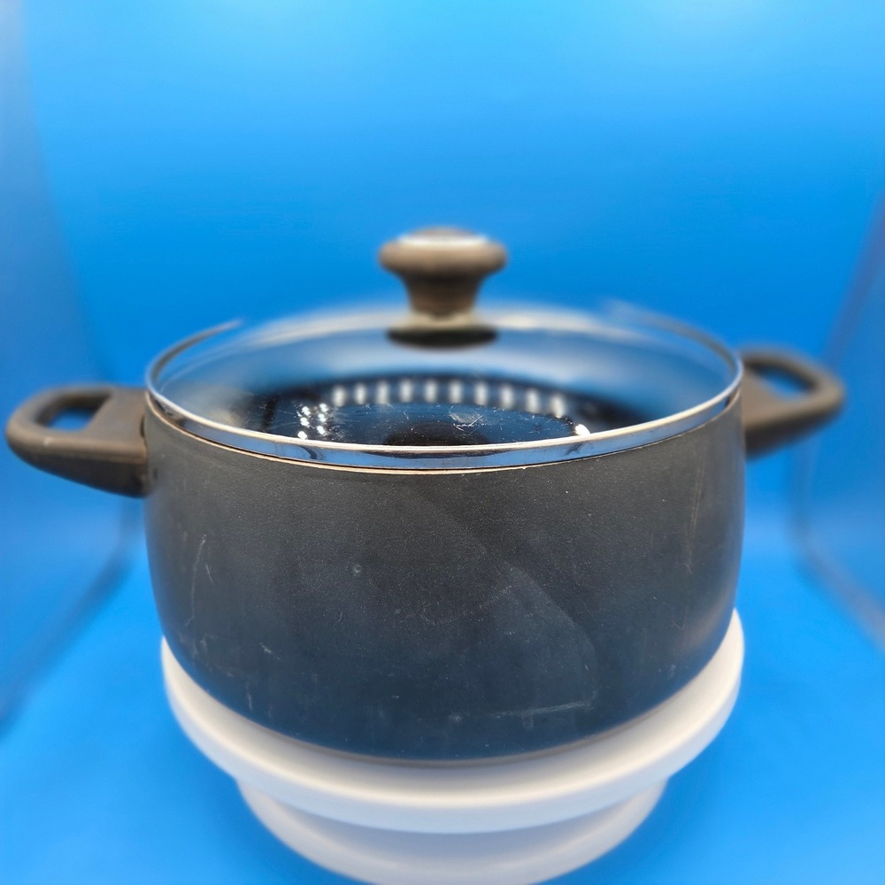 Pampered Chef Nonstick Stockpot with Glass Lid Dark Gray Double Handle Pan 6qt